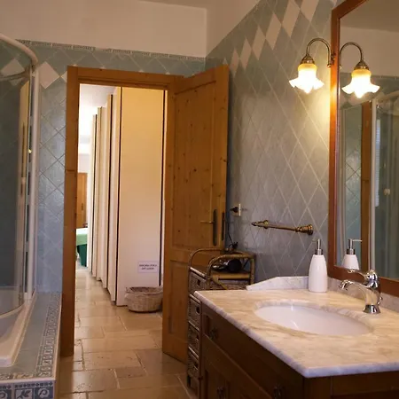 Minicasa Nella Natura, Con Piscina A Due Passi Ostuni