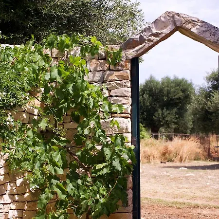 Holiday home Minicasa Nella Natura, Con Piscina A Due Passi
